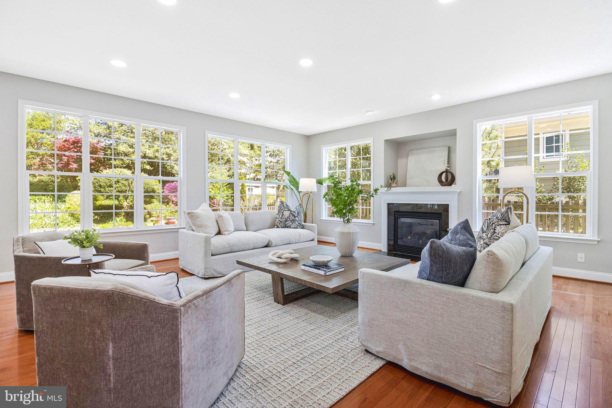 CHESTERFIELD - Residential