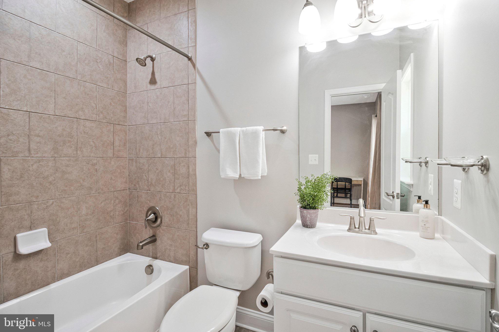 CHESTERFIELD - Residential