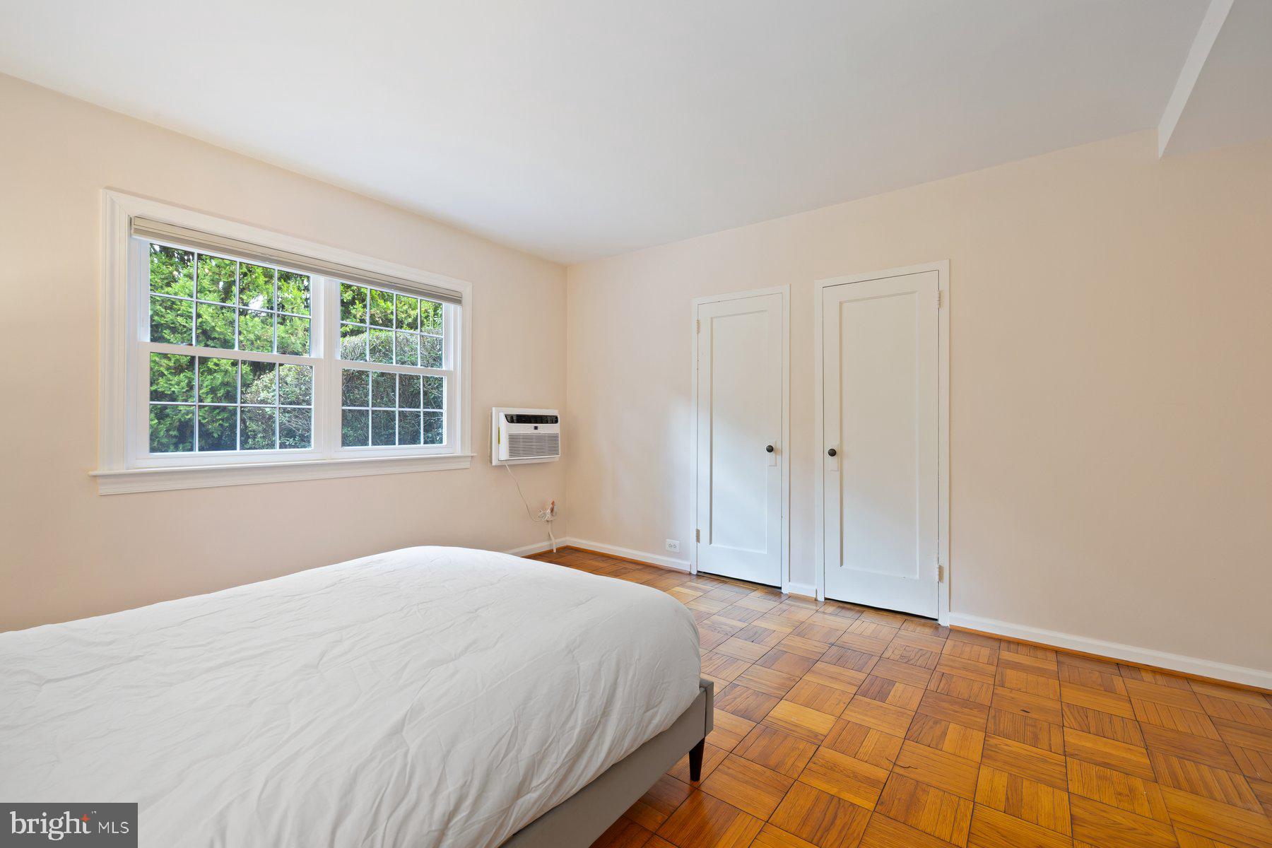 PARKFAIRFAX - Residential