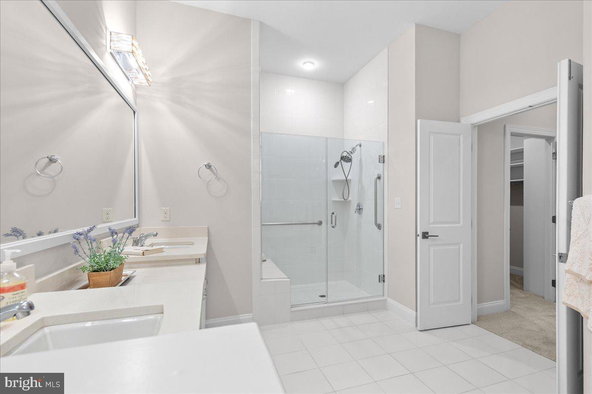 REGENCY AT CREEKSIDE - Residential