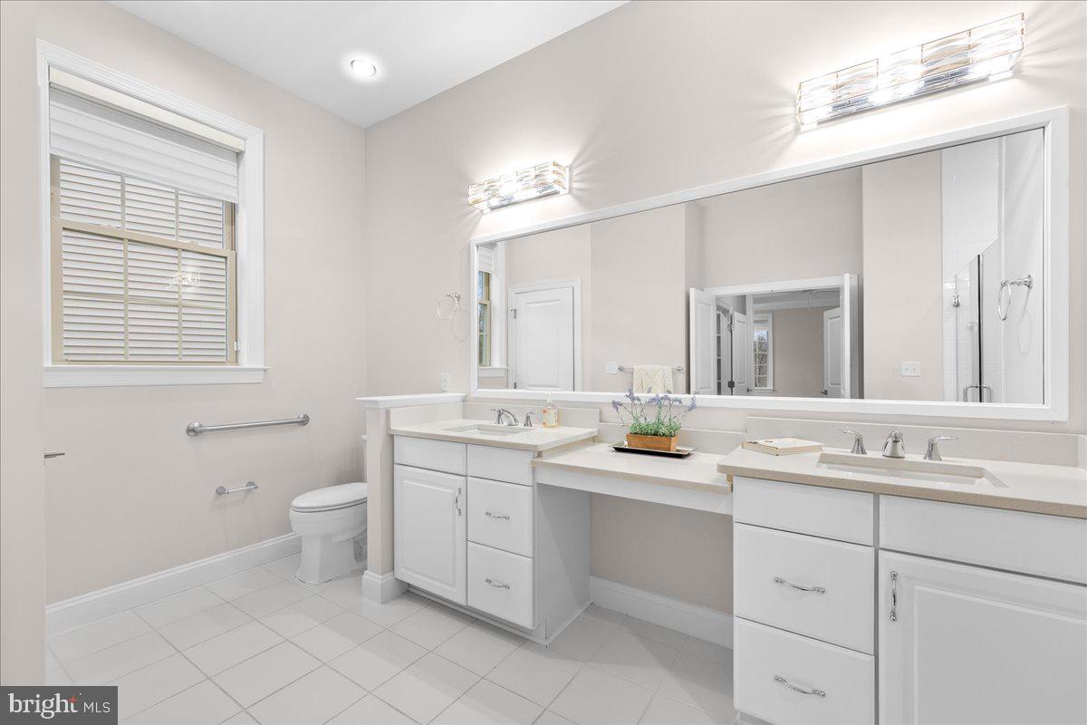 REGENCY AT CREEKSIDE - Residential