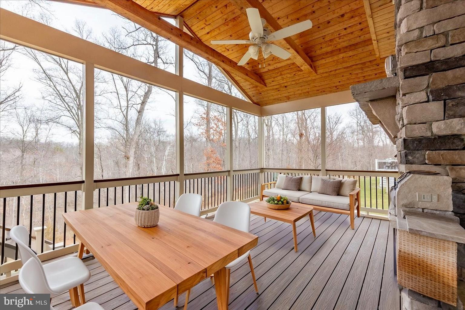 REGENCY AT CREEKSIDE - Residential