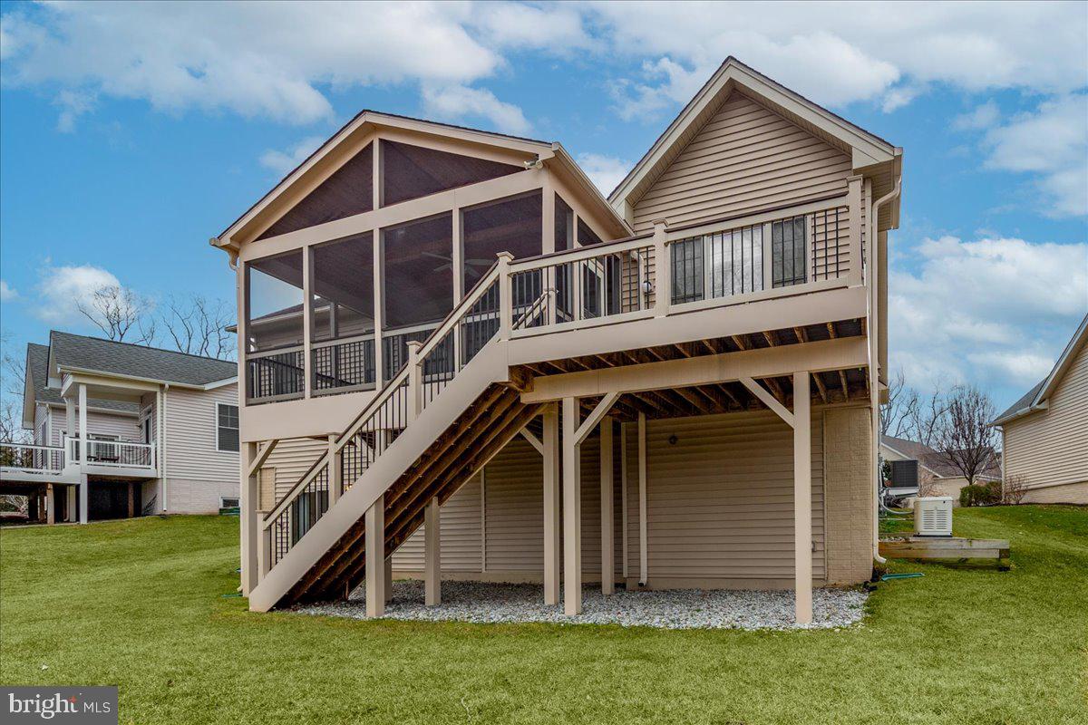 REGENCY AT CREEKSIDE - Residential