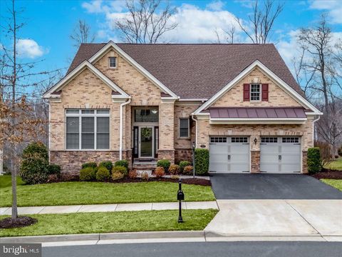 Photo of 13712 Long Ridge Drive, GAINESVILLE, VA 20155 (MLS # VAPW2114396)