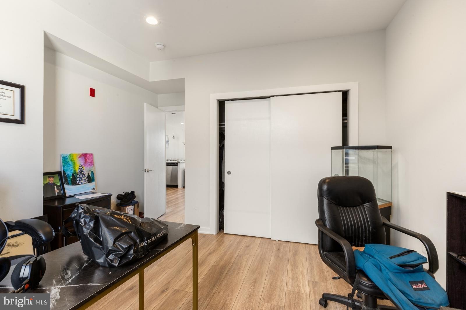 ROXBOROUGH - Residential Lease