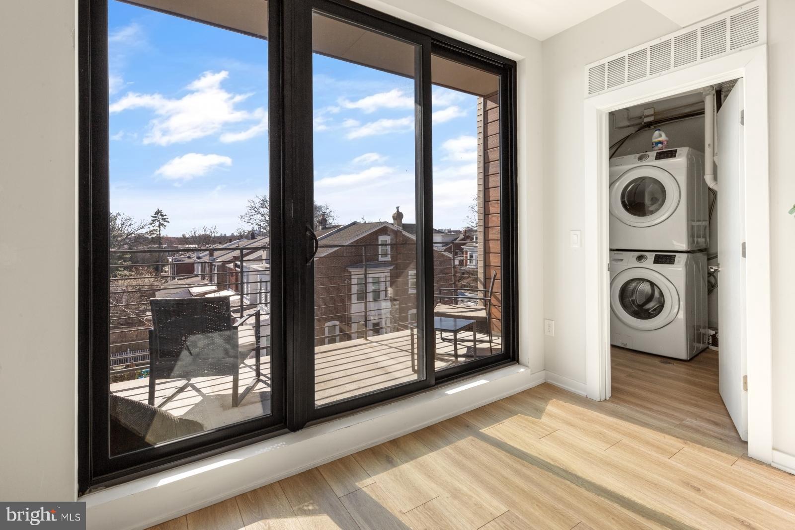 ROXBOROUGH - Residential Lease