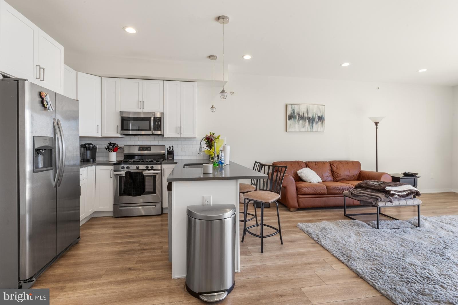 ROXBOROUGH - Residential Lease