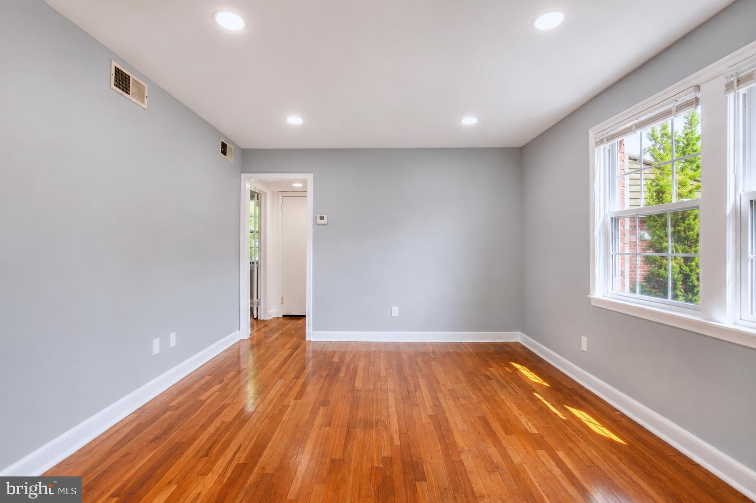 2102 SUITLAND TERRACE SE 302