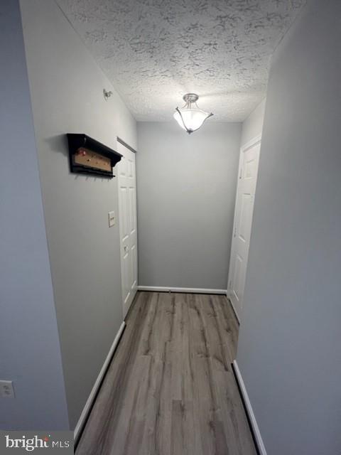 STUART MECHANIC - Residential Lease