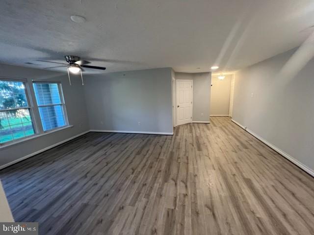 STUART MECHANIC - Residential Lease