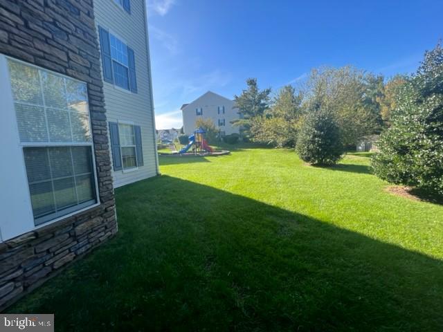 STUART MECHANIC - Residential Lease