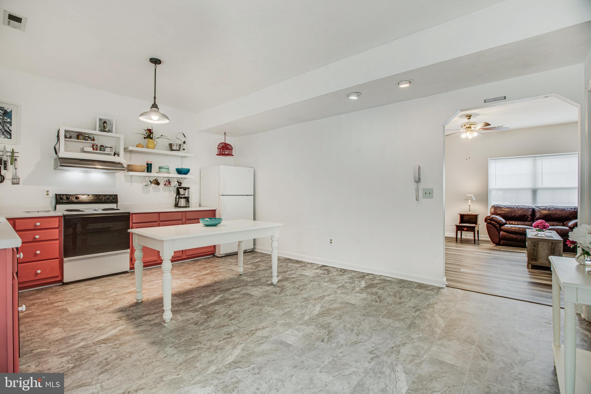 BROOKWOOD - Residential