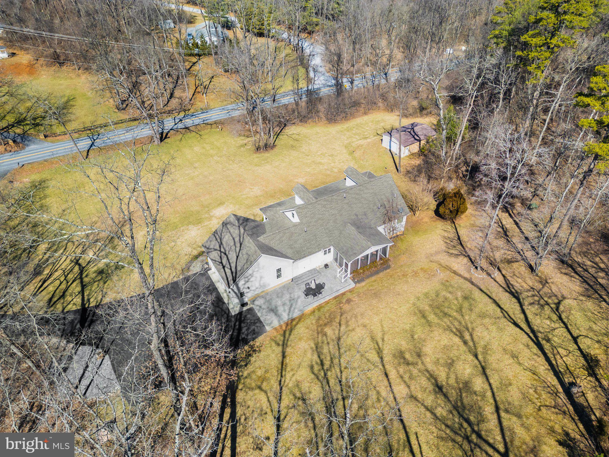 GIBSON BOTTOM - Residential