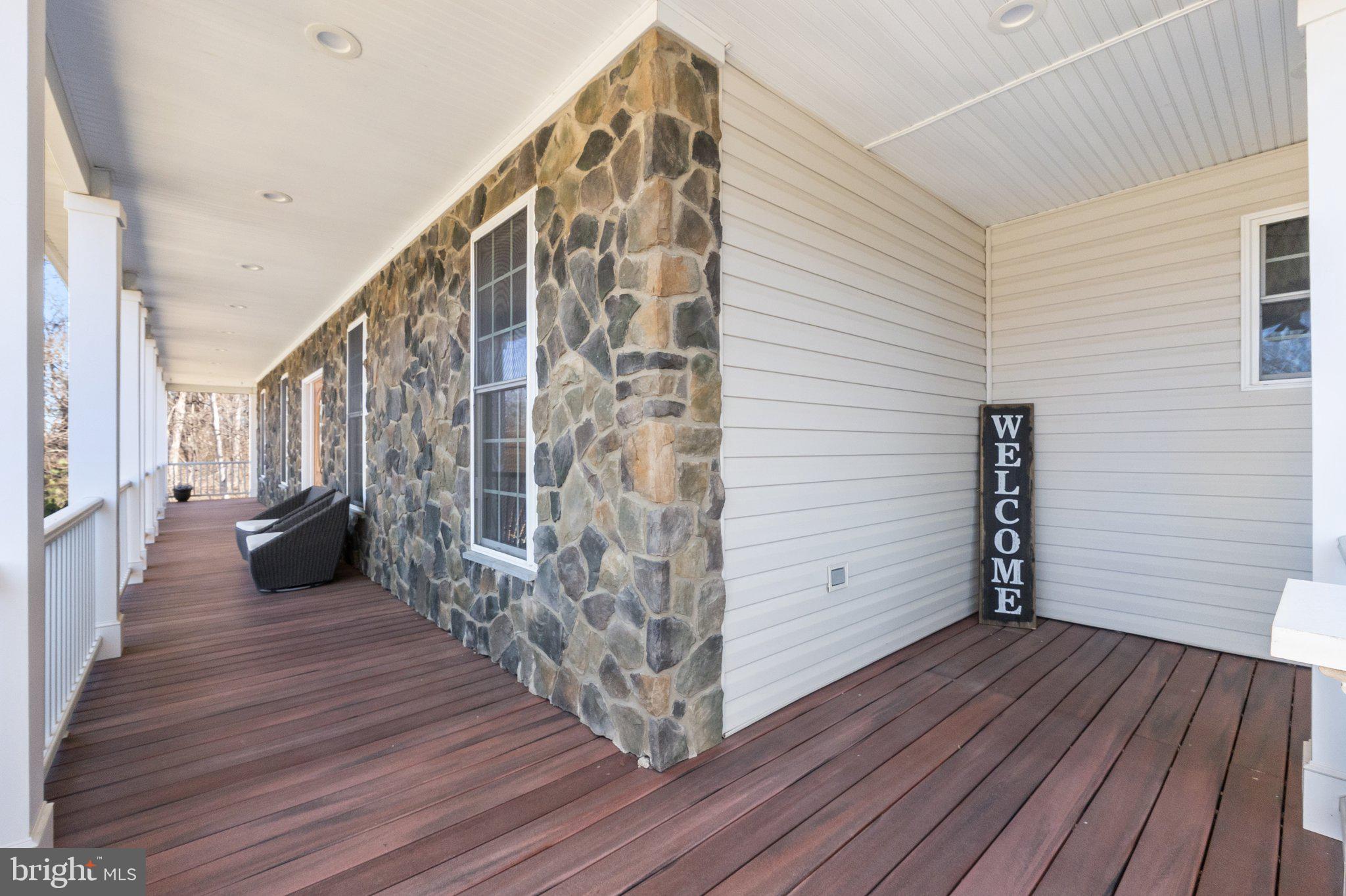 GIBSON BOTTOM - Residential