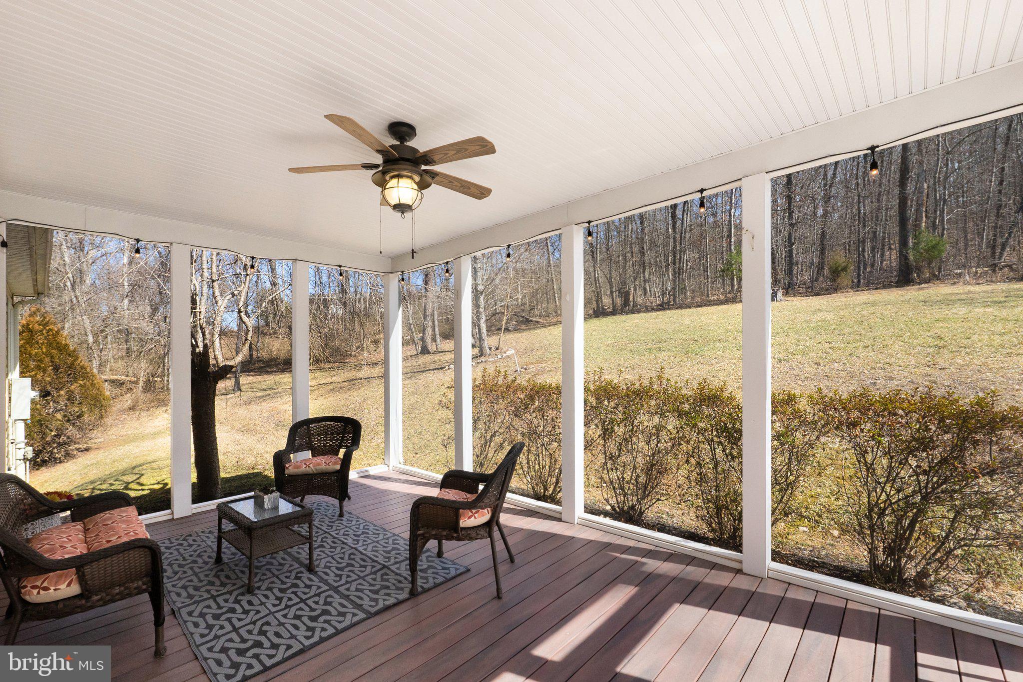 GIBSON BOTTOM - Residential