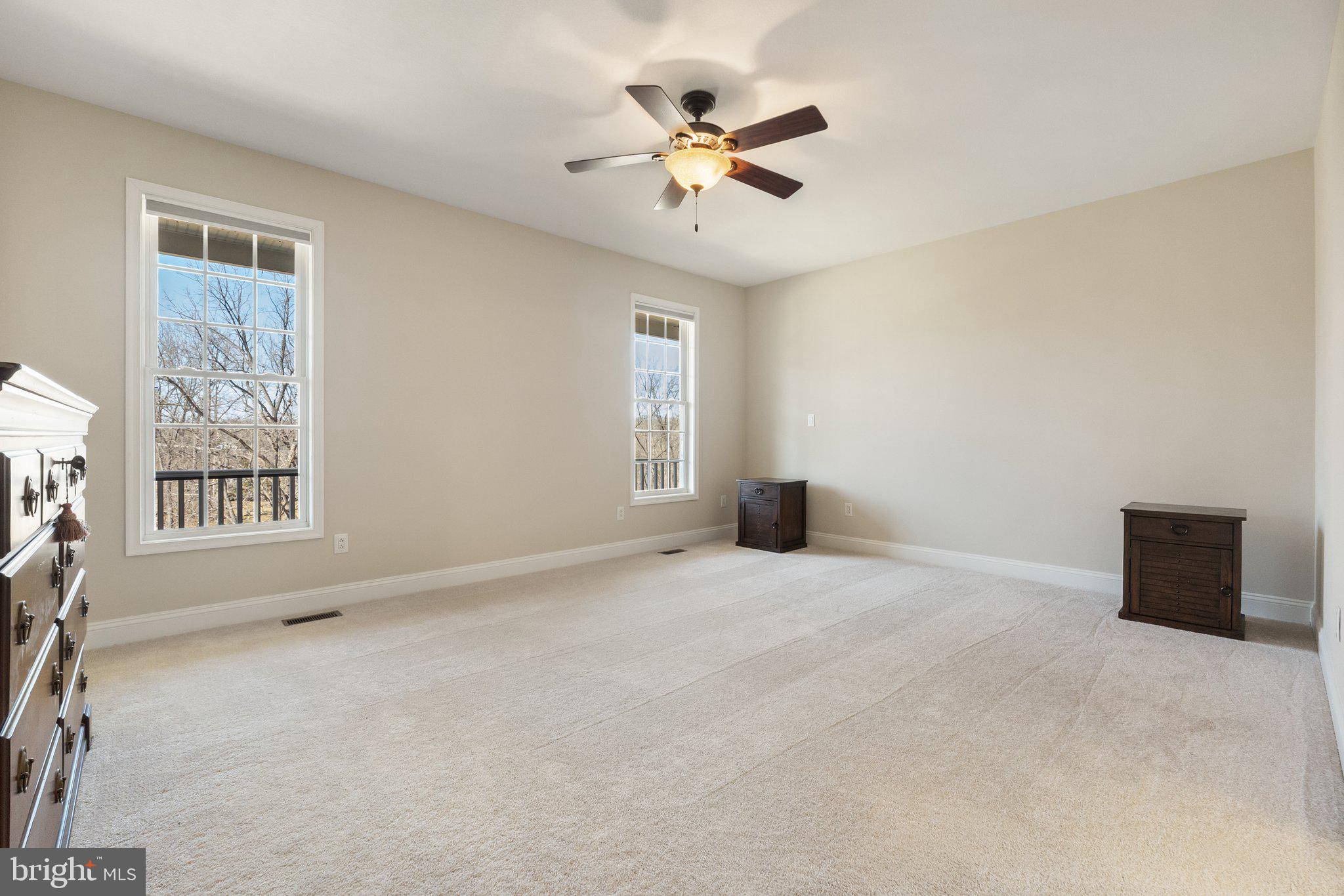 GIBSON BOTTOM - Residential