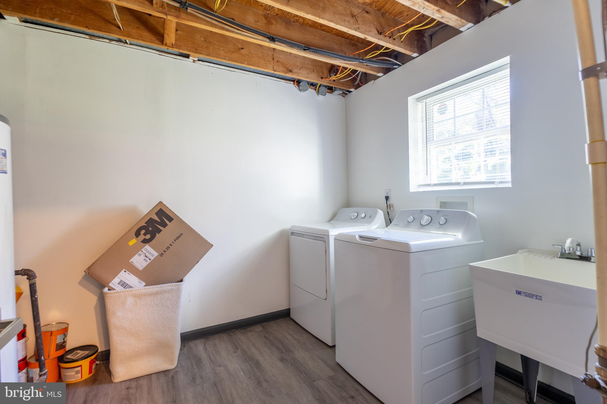 HILLCREST HEIGHTS - Residential Lease