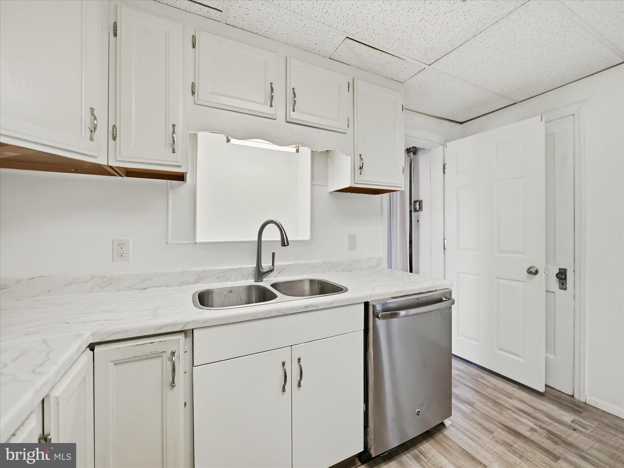 NORTH END - Residential