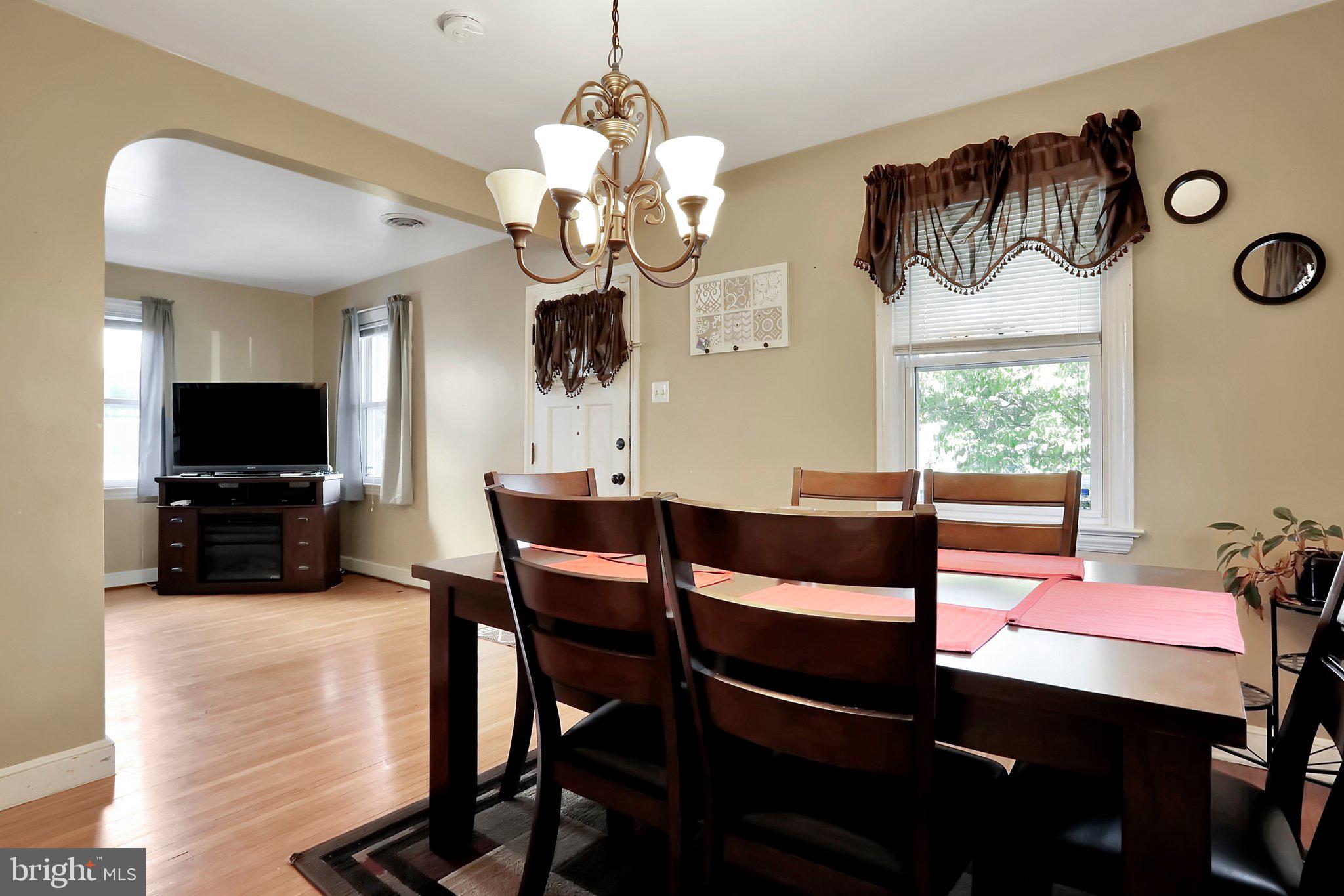 NORTH END - Residential