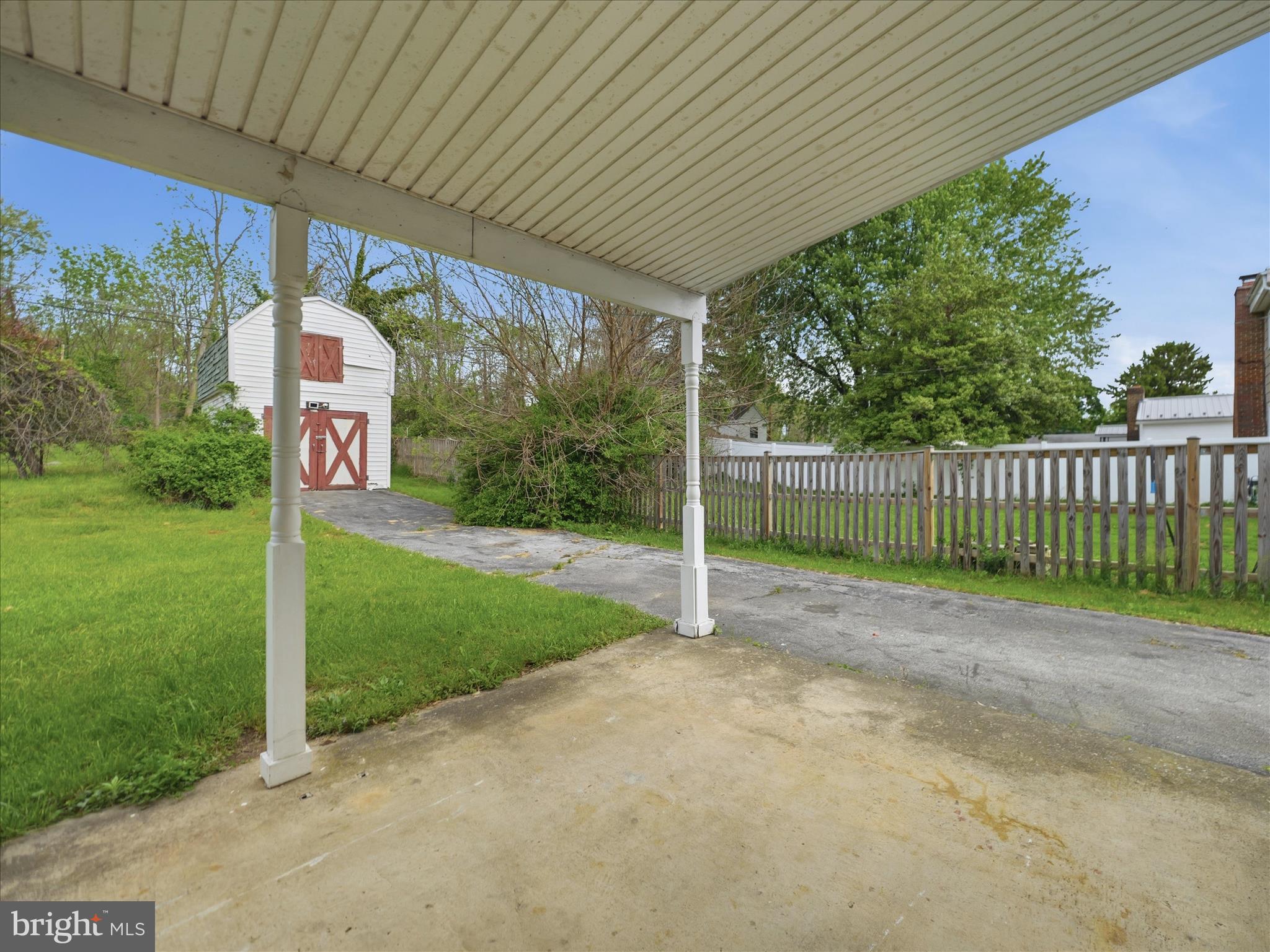 NORTH END - Residential
