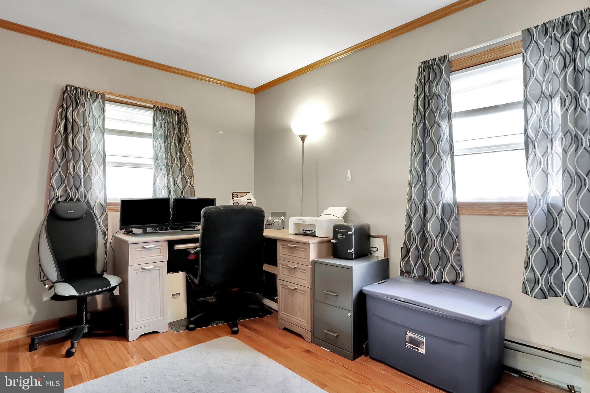 NORTH END - Residential