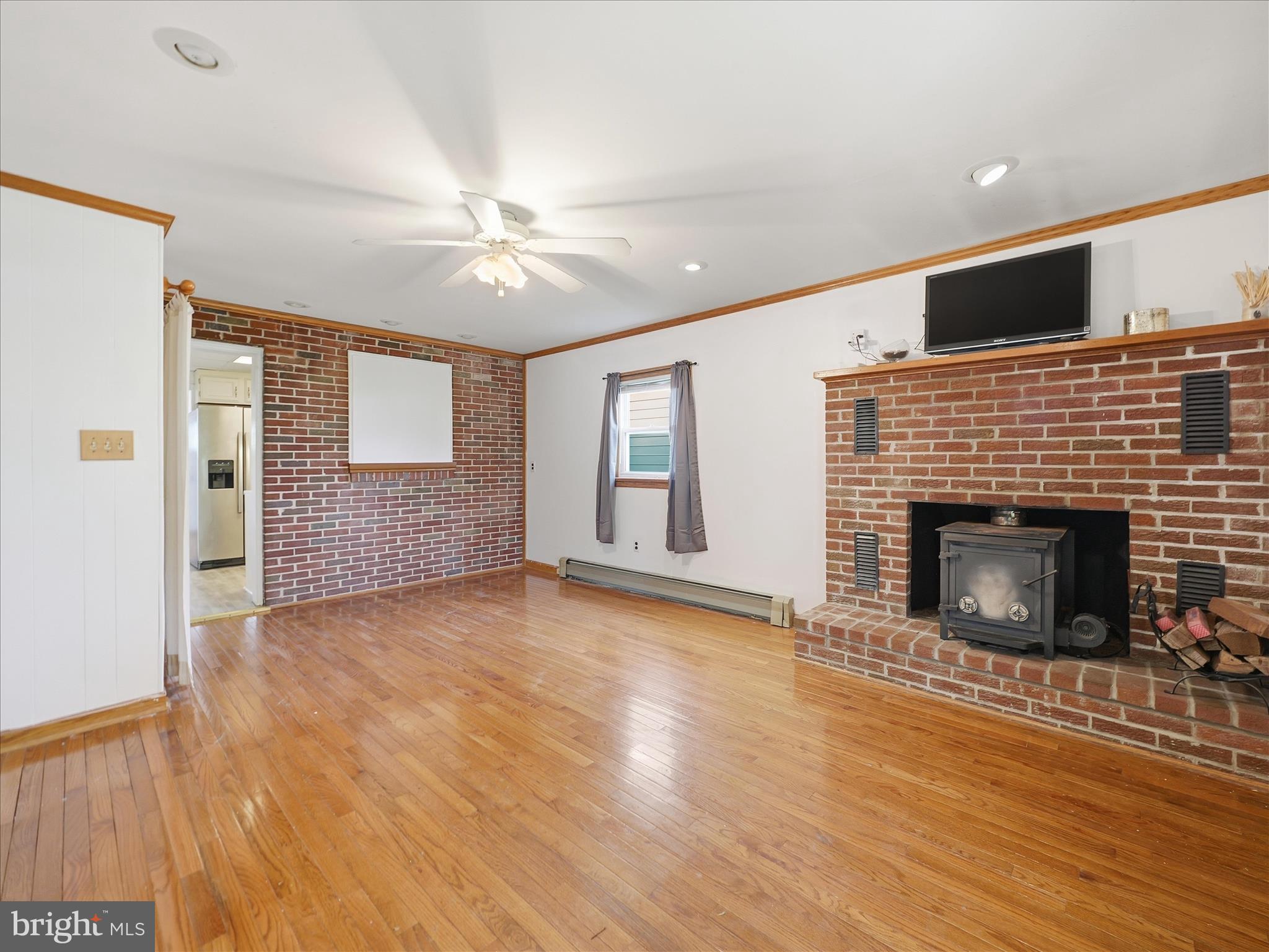 NORTH END - Residential