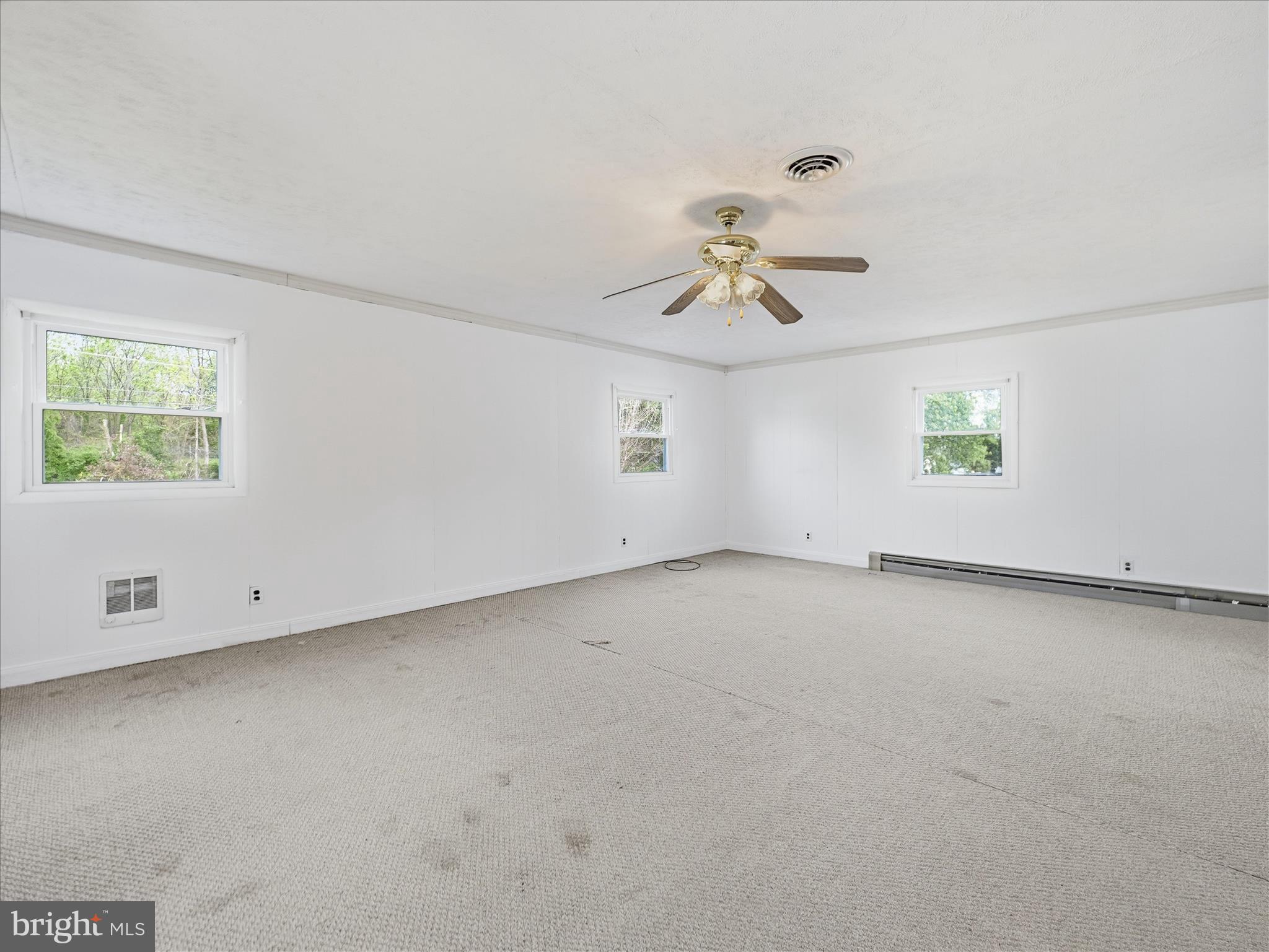 NORTH END - Residential