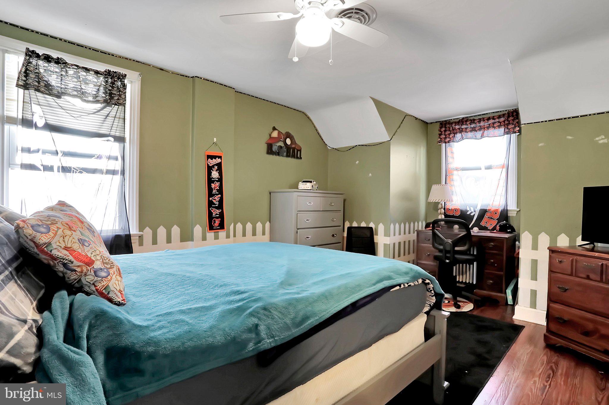 NORTH END - Residential