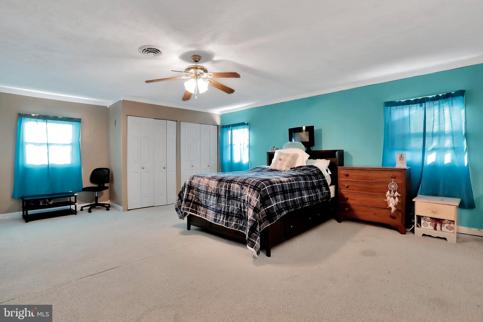 NORTH END - Residential