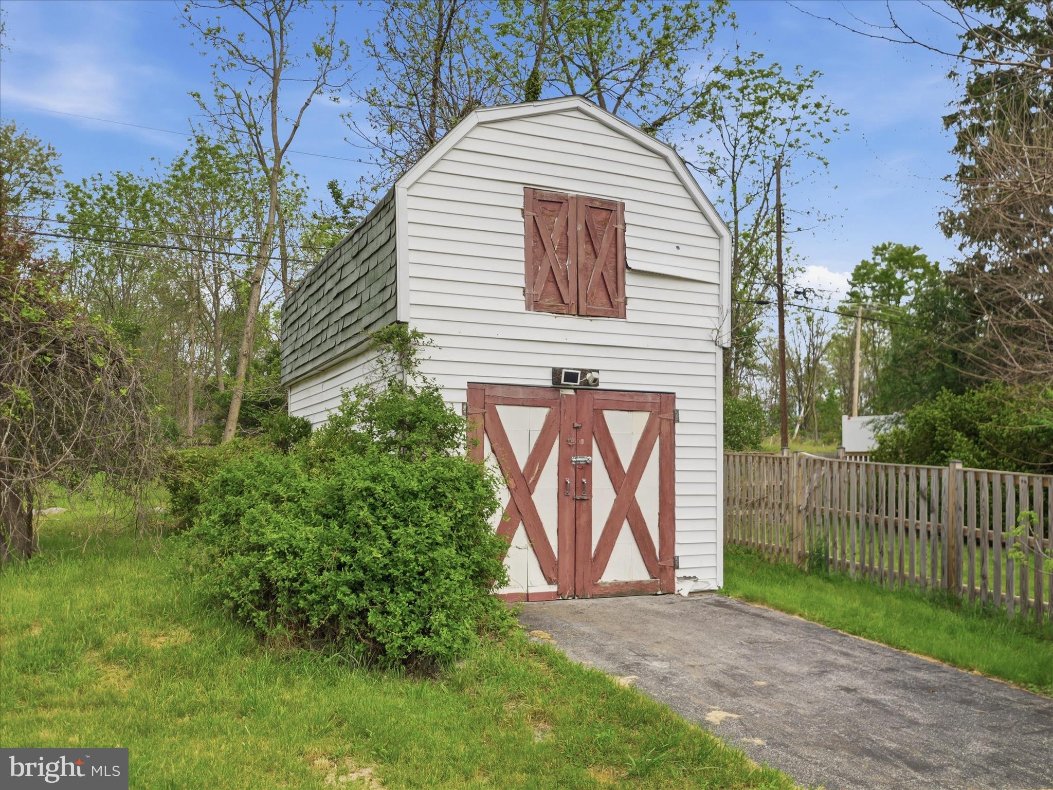 NORTH END - Residential