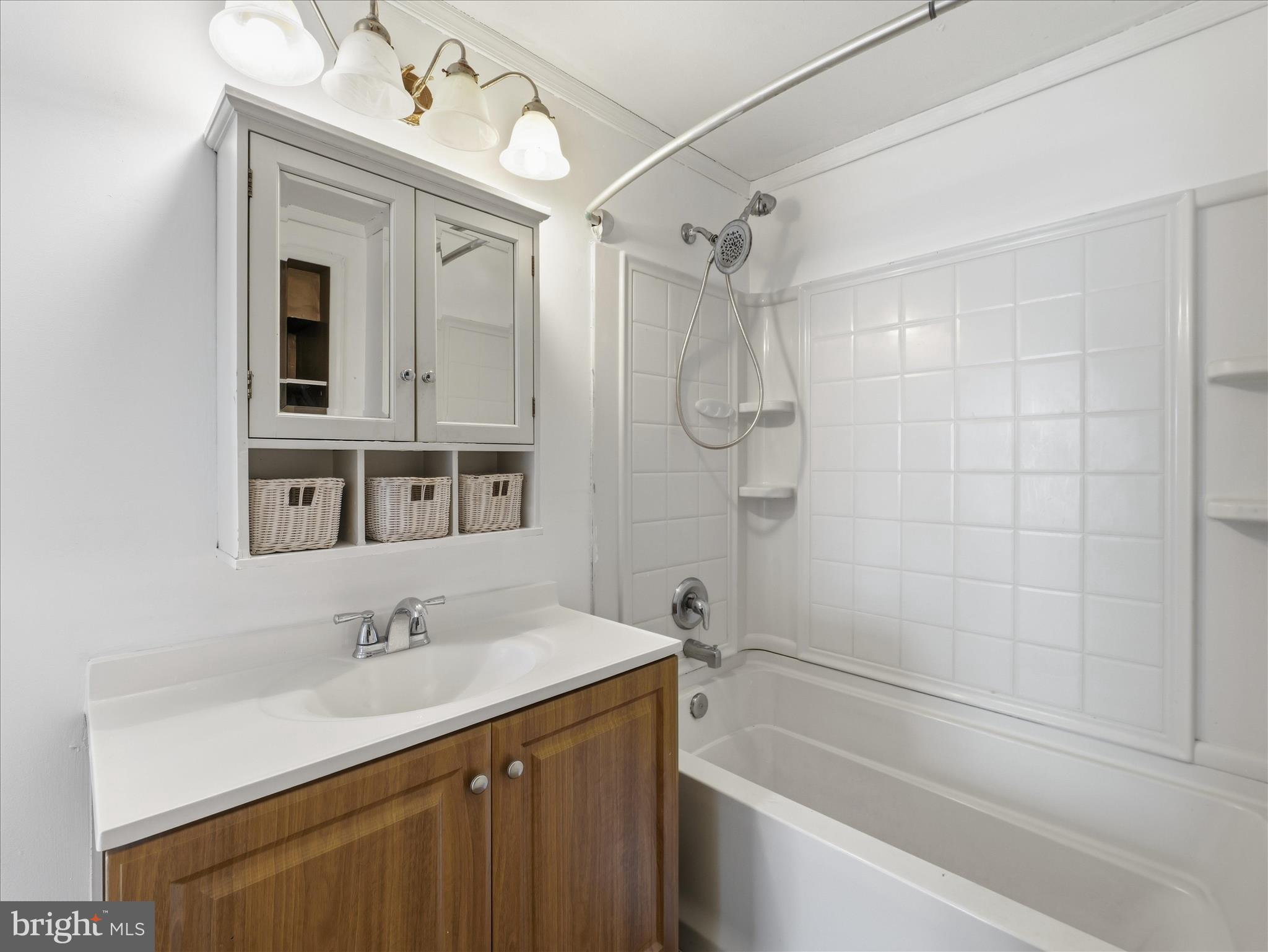 NORTH END - Residential