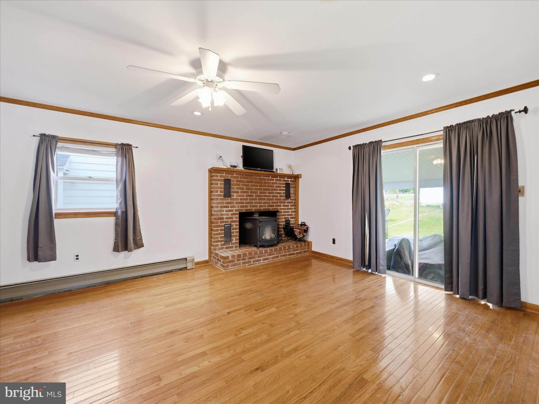 NORTH END - Residential