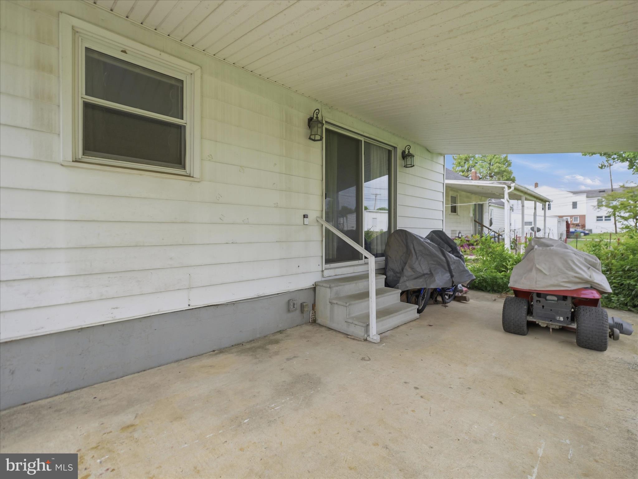 NORTH END - Residential