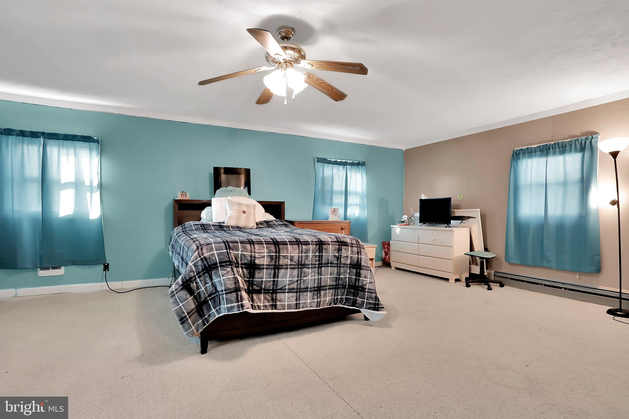 NORTH END - Residential