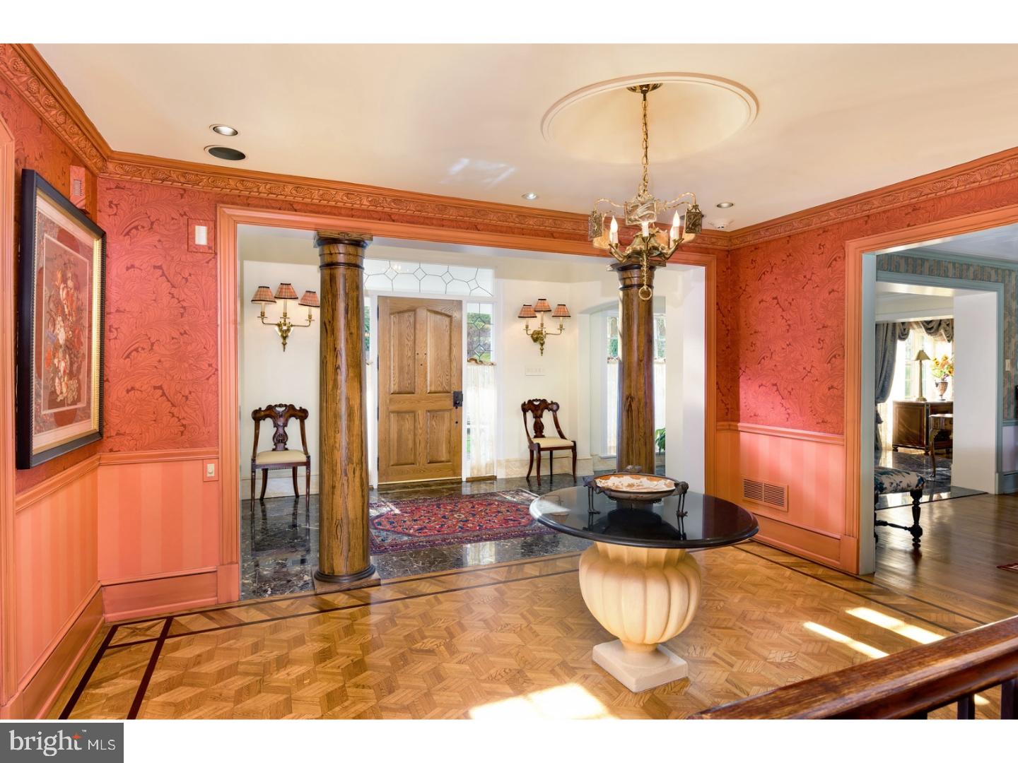 RADNOR HUNT - Residential