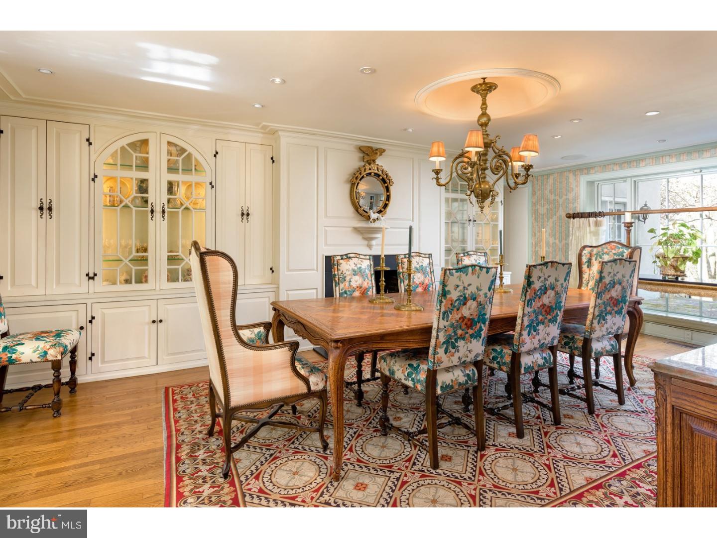 RADNOR HUNT - Residential