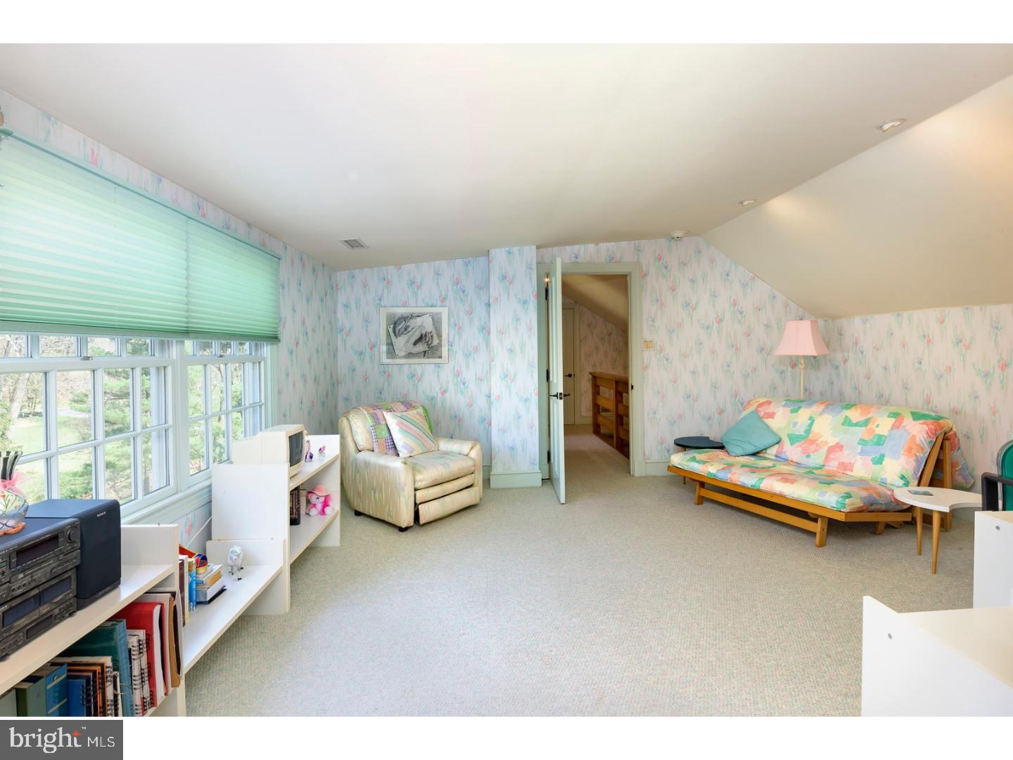 RADNOR HUNT - Residential