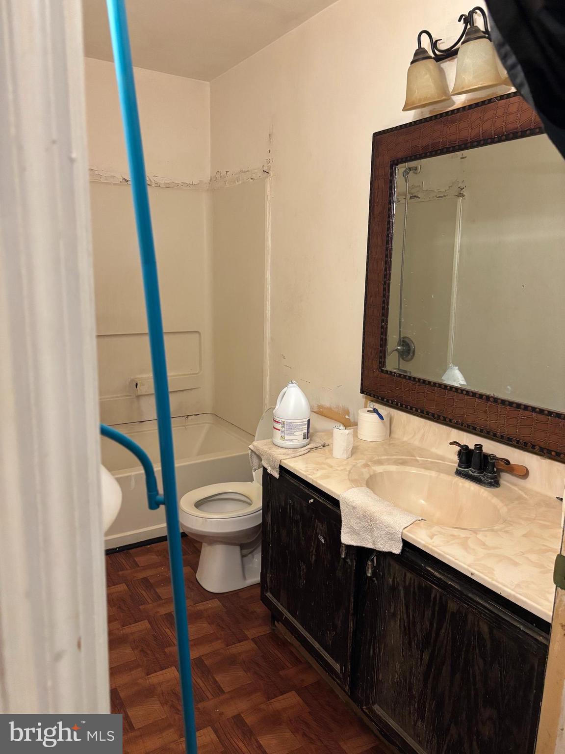 PHILADELPHIA - Residential