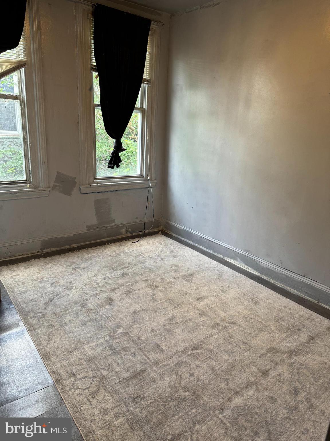 STRAWBERRY MANSION - Residential