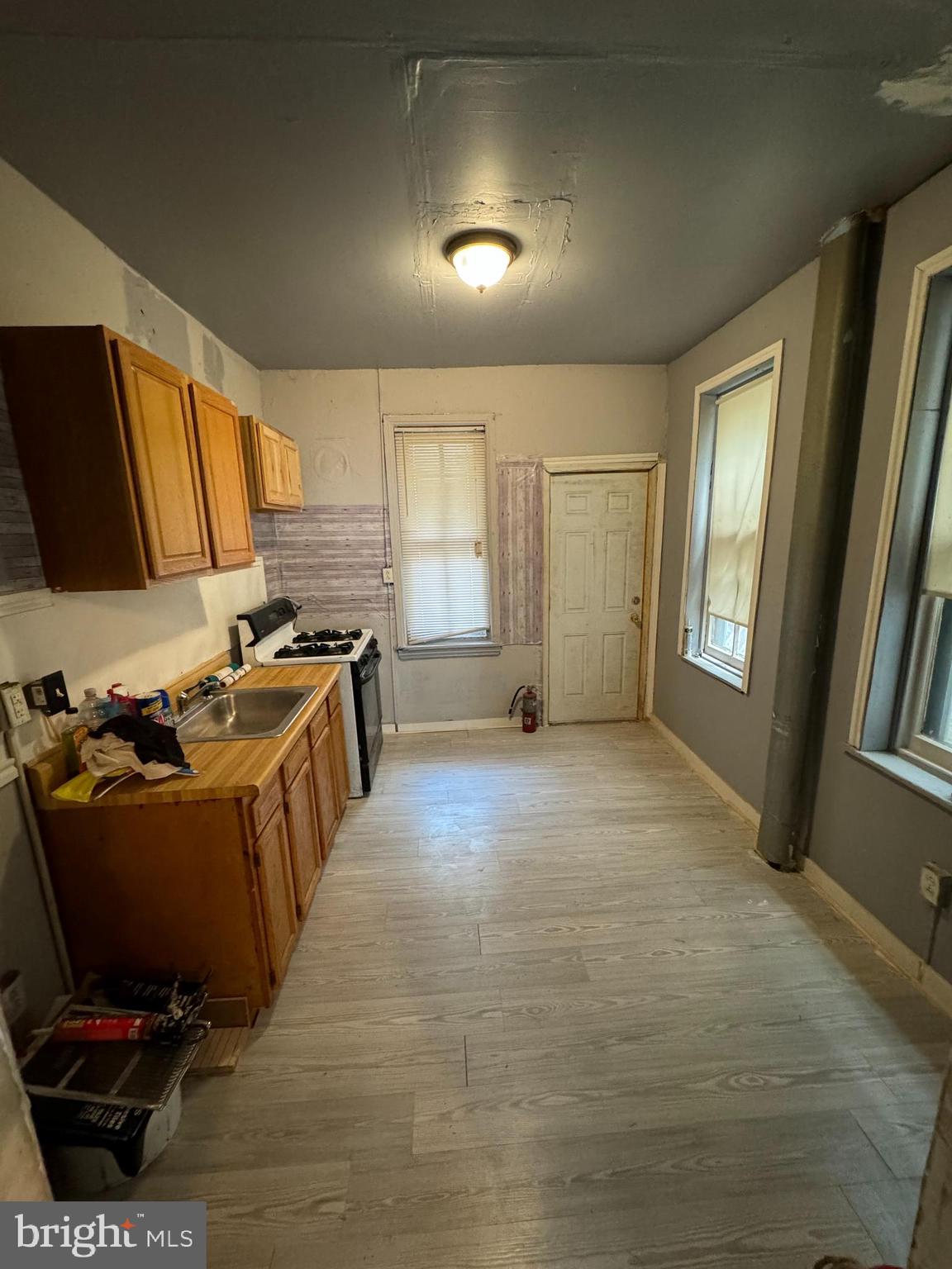 STRAWBERRY MANSION - Residential