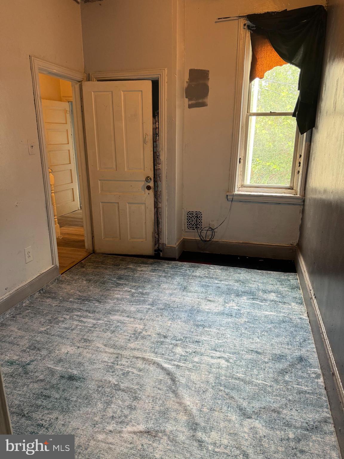 STRAWBERRY MANSION - Residential