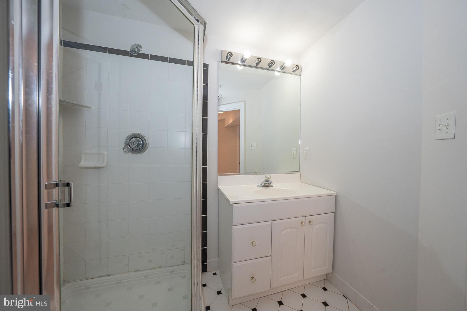 WHITFORD RIDGE - Residential