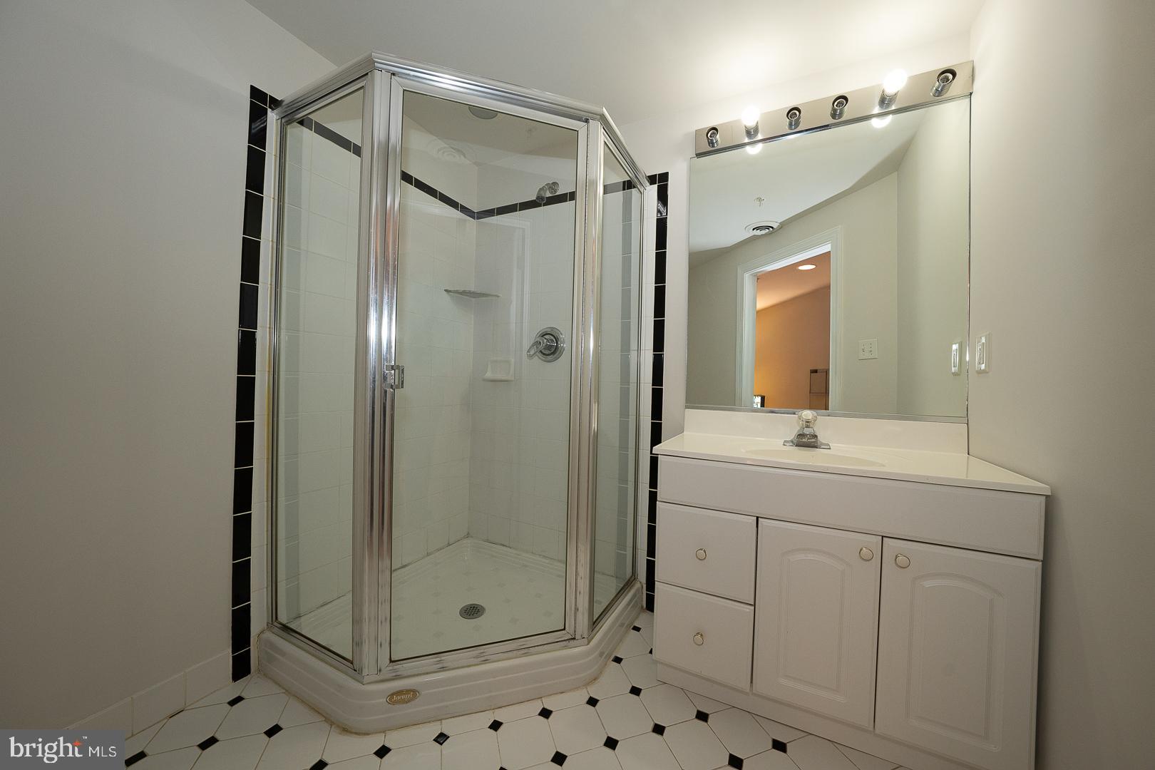WHITFORD RIDGE - Residential