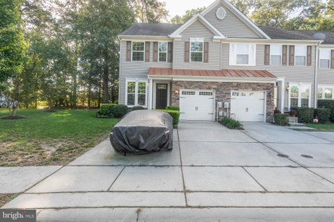 Condo For Sale - 20012 Bluff Point Drive<br/> MILLSBORO, DE 19966