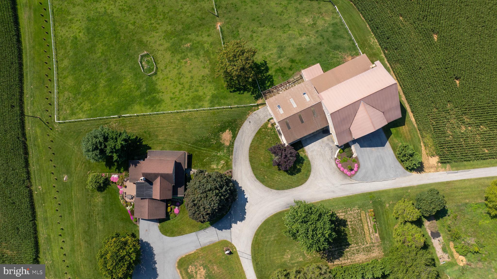 977 SIMMONTOWN ROAD