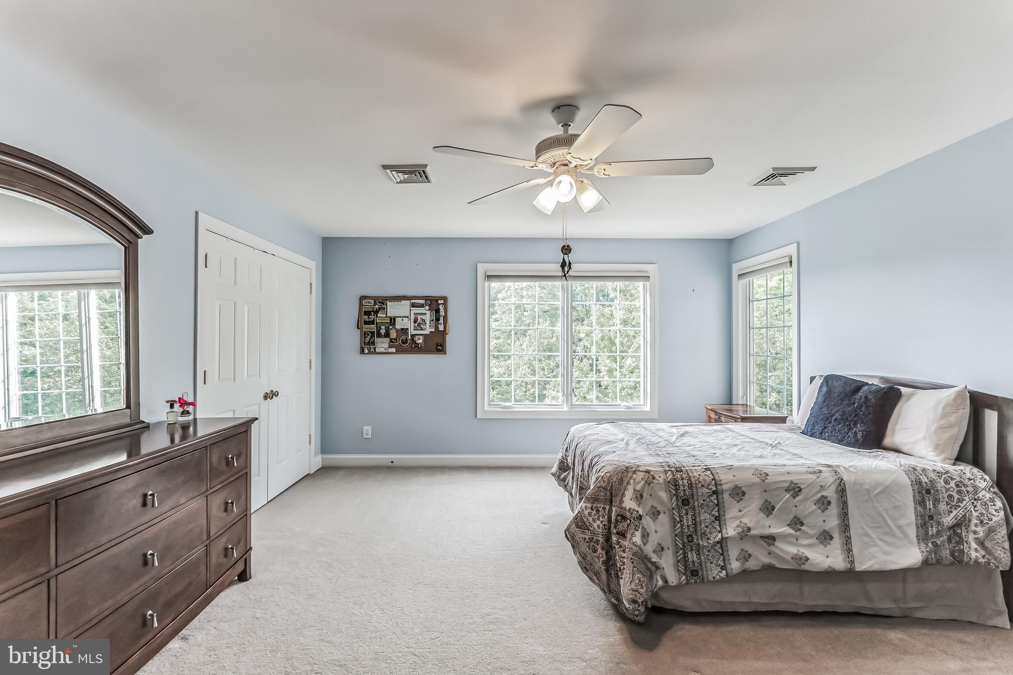 FOULKE MANOR - Residential