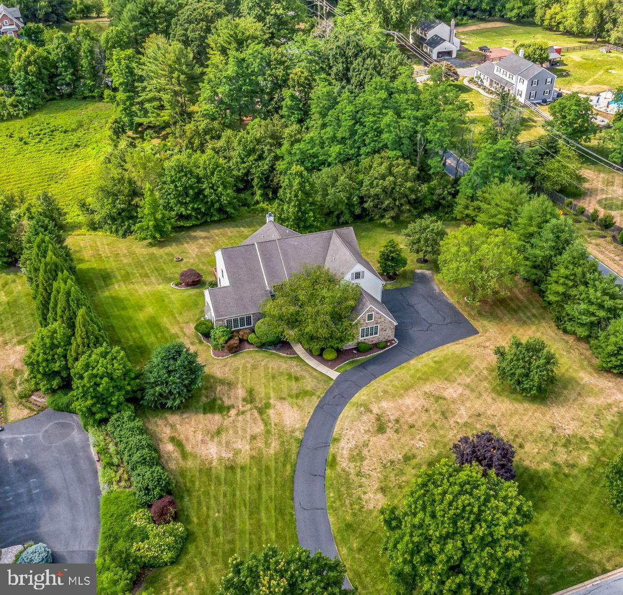 FOULKE MANOR - Residential
