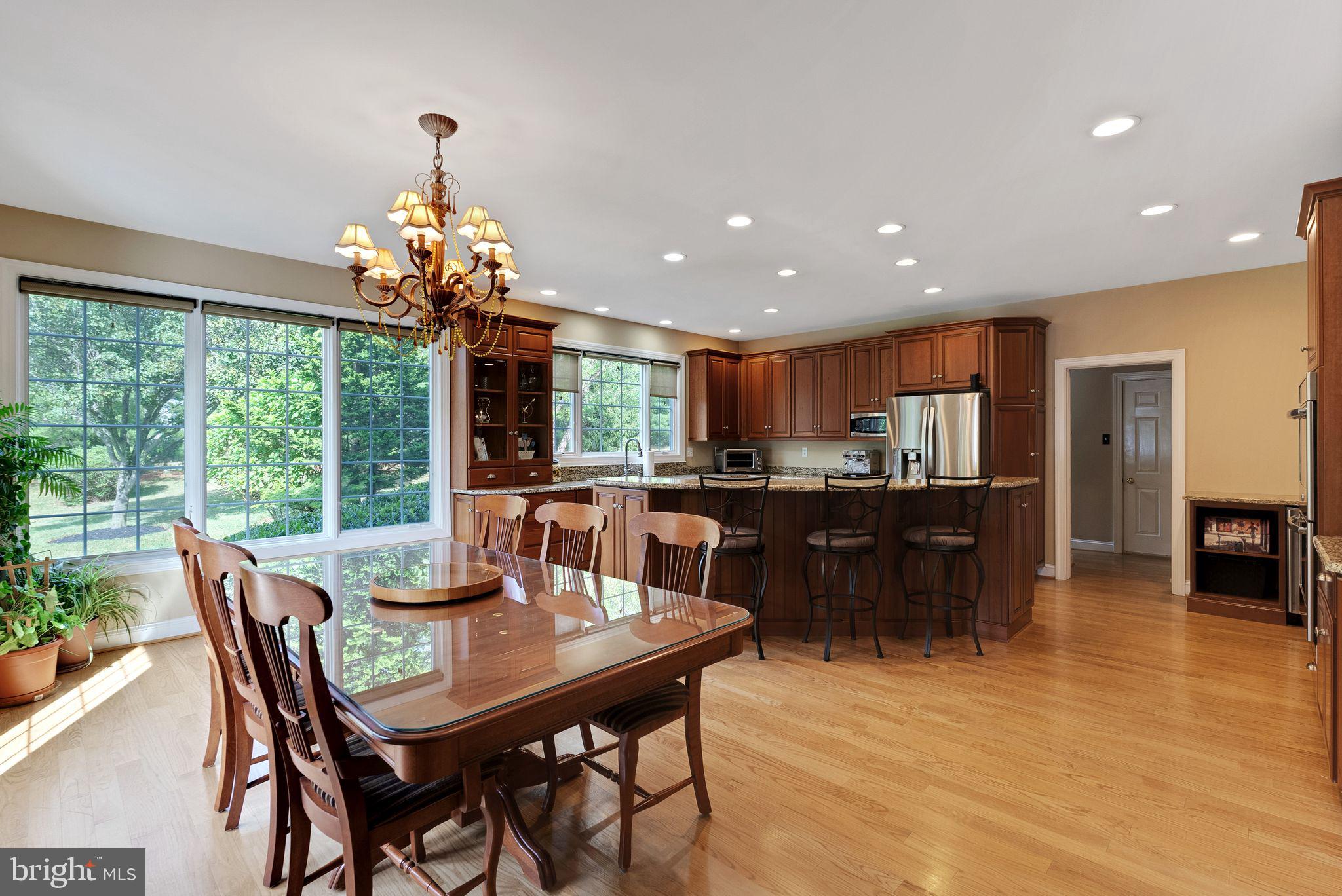 FOULKE MANOR - Residential