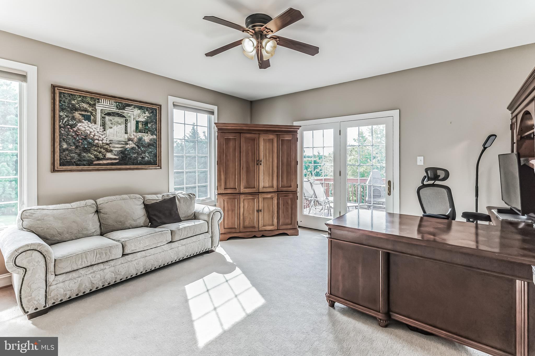 FOULKE MANOR - Residential