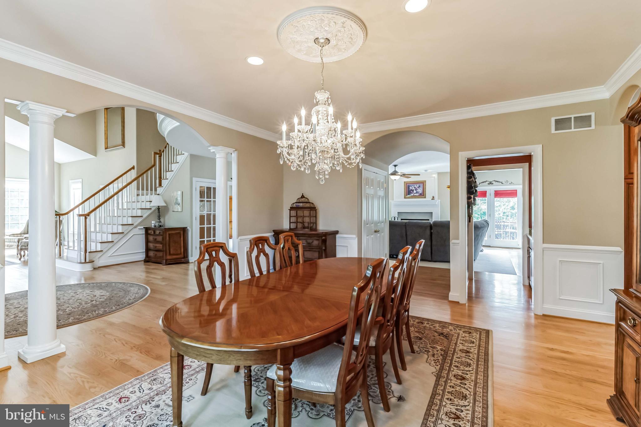 FOULKE MANOR - Residential